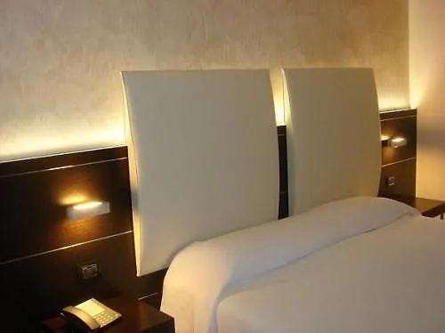 Hotel Fiera Milano رو